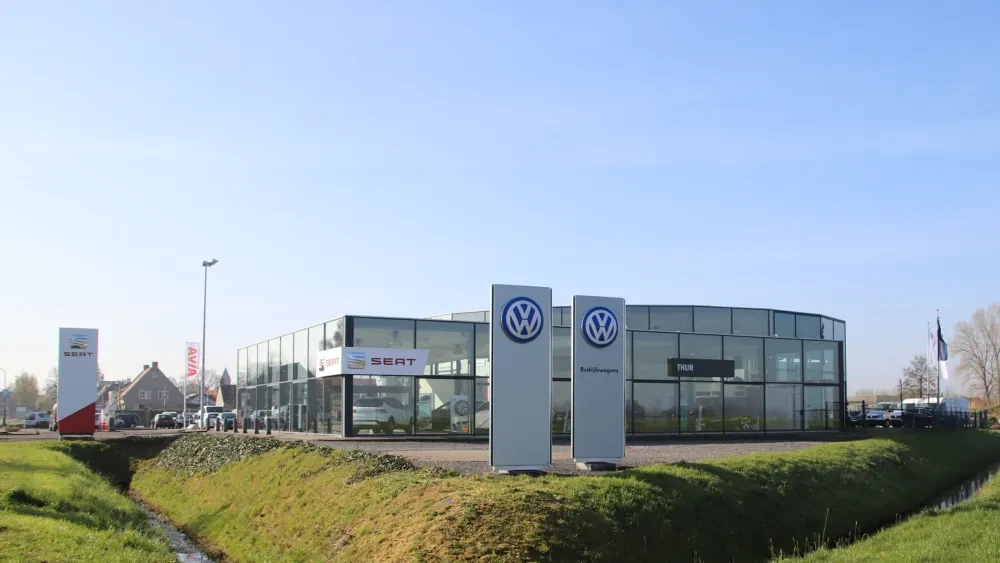 Pand Thur vanaf rotonde