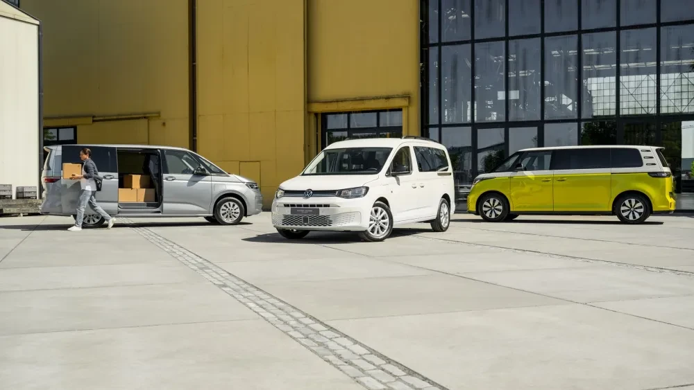 Volkswagen Multivan, Caddy en ID. Buzz op een industrieterrein